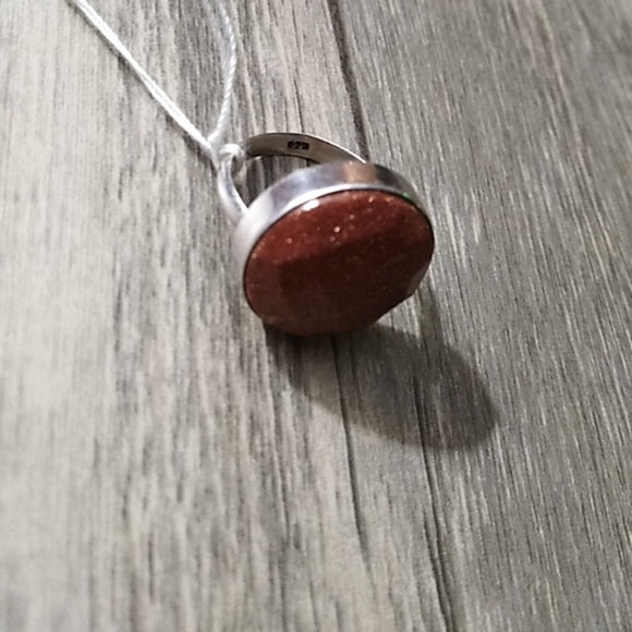 Gold Sandstone ring size 9 sterling silver - Picture 3 of 3